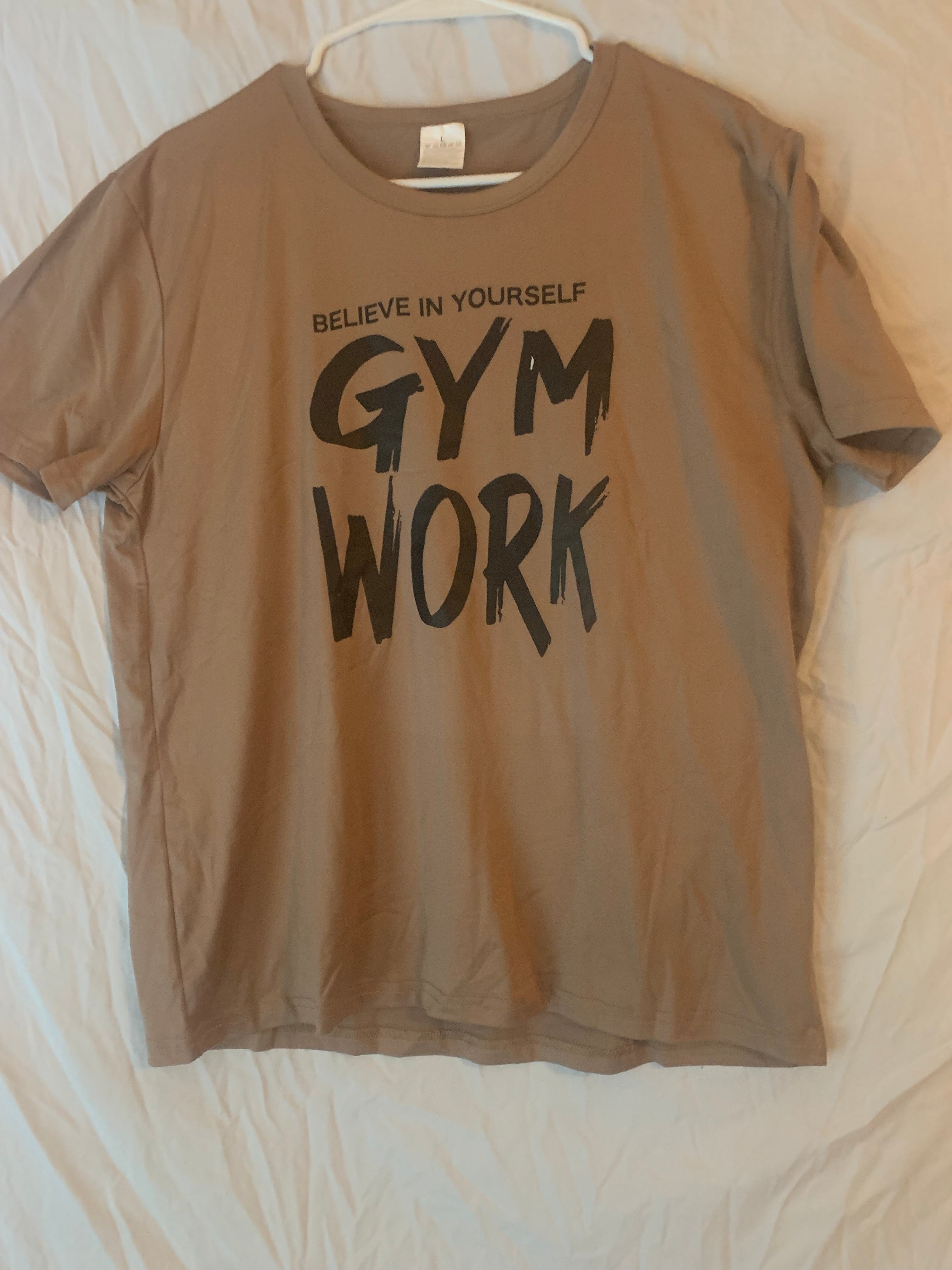 Short sleeve men's t-shirt